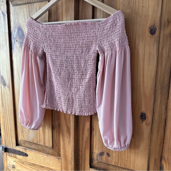 NWT Streetwear Society Pink Off Shoulder Top Puffy Sleeves Shirring Bust - Med - Picture 5 of 8